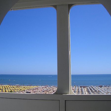 Hotel Spiaggia Marconi Rimini Ngoại thất bức ảnh