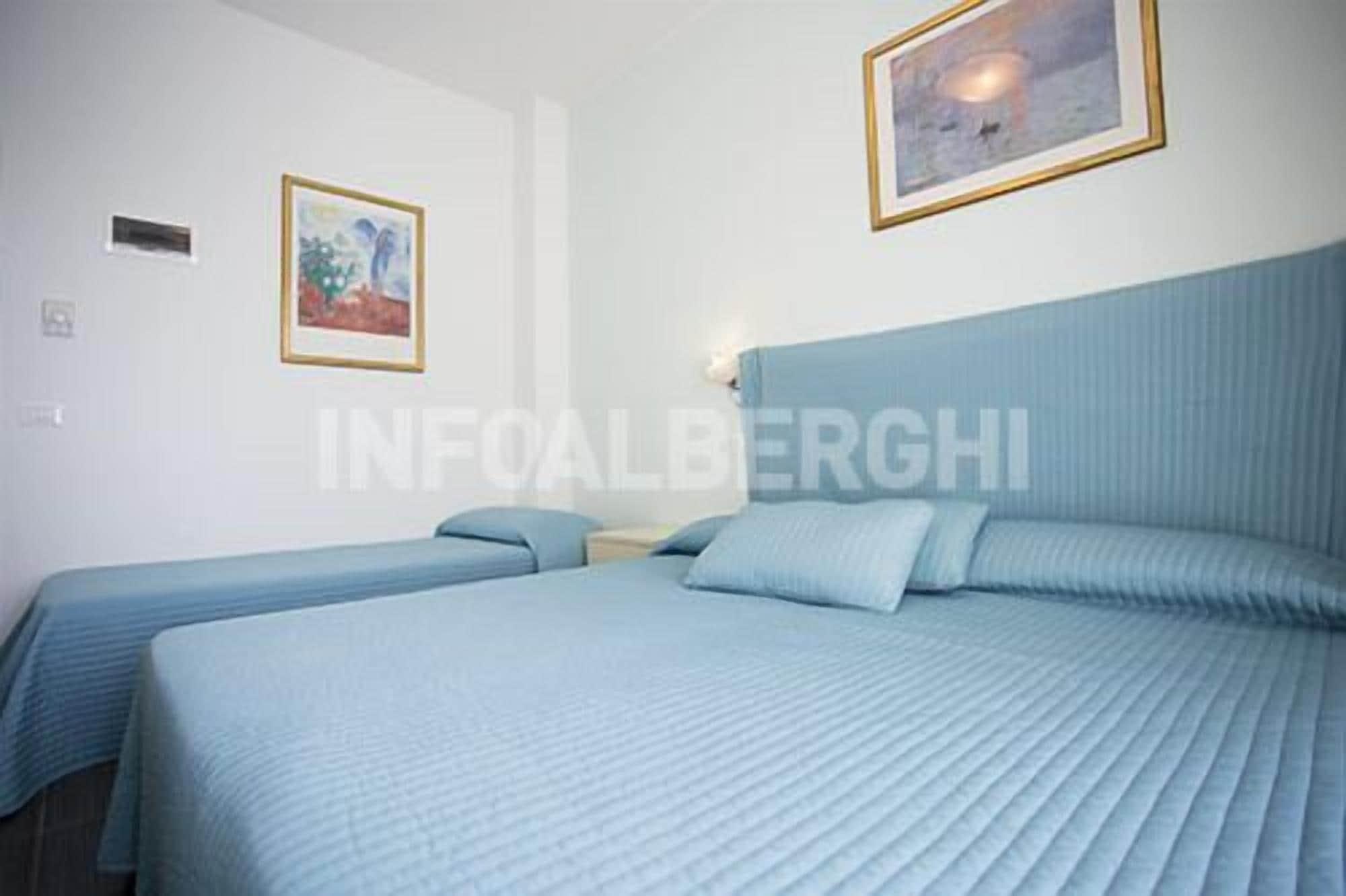 Hotel Spiaggia Marconi Rimini Ngoại thất bức ảnh
