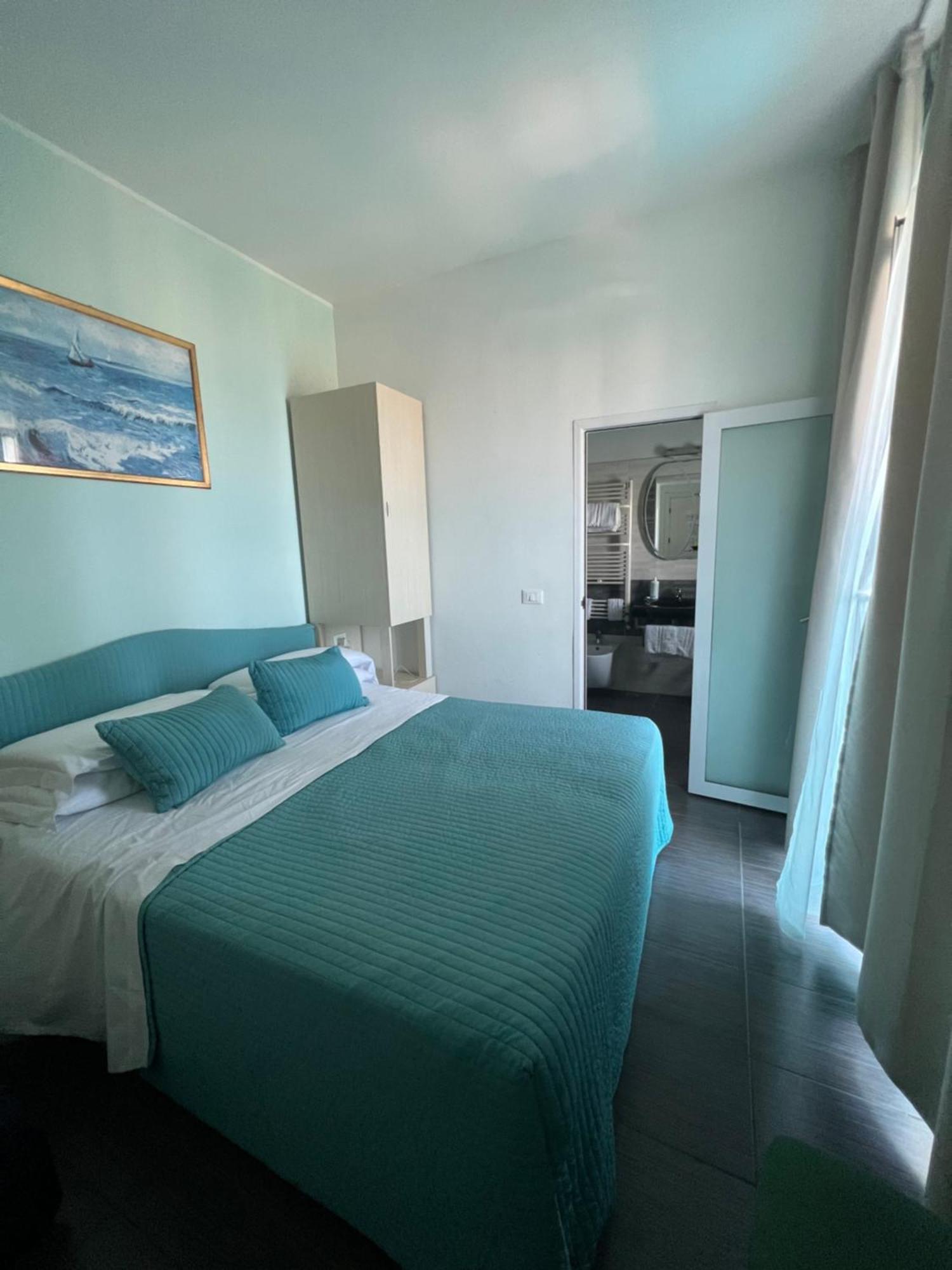 Hotel Spiaggia Marconi Rimini Ngoại thất bức ảnh