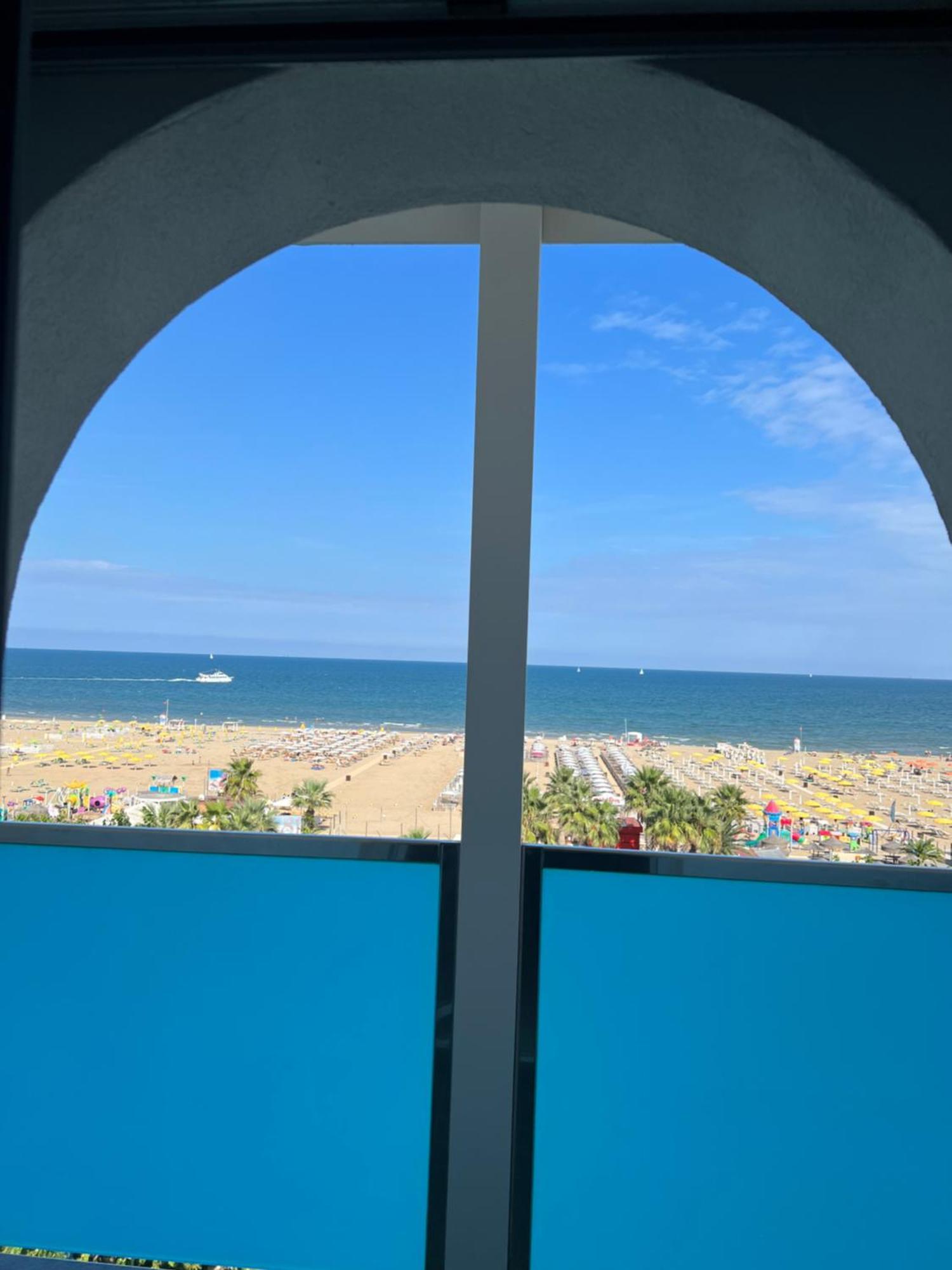 Hotel Spiaggia Marconi Rimini Ngoại thất bức ảnh